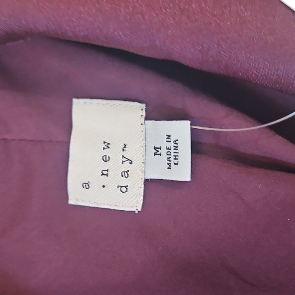 A New Day Structured Satin Blazer - Burgundy Size Medium NWT - Picture 9 of 10